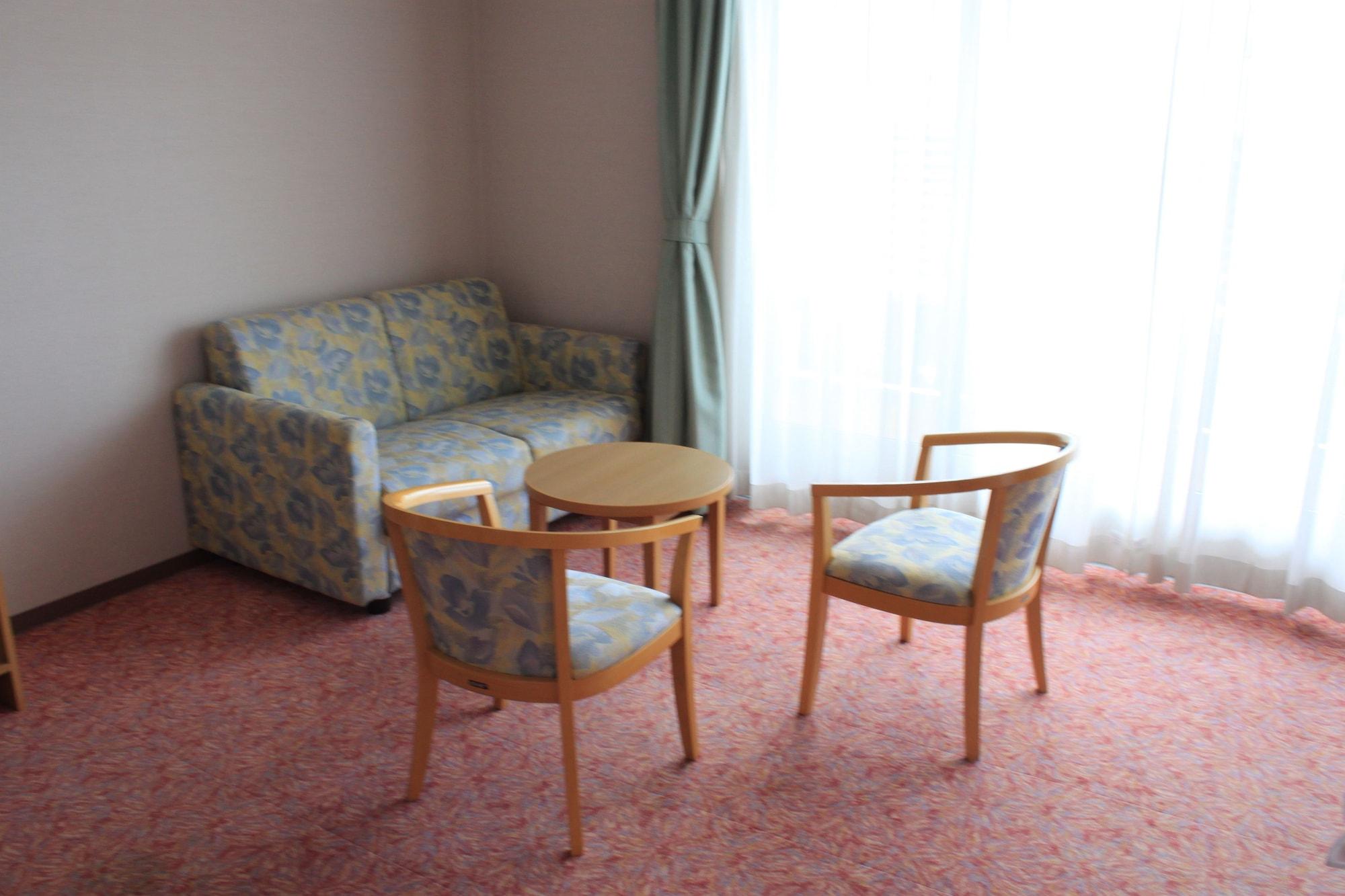 Lavenir Hotel Biei