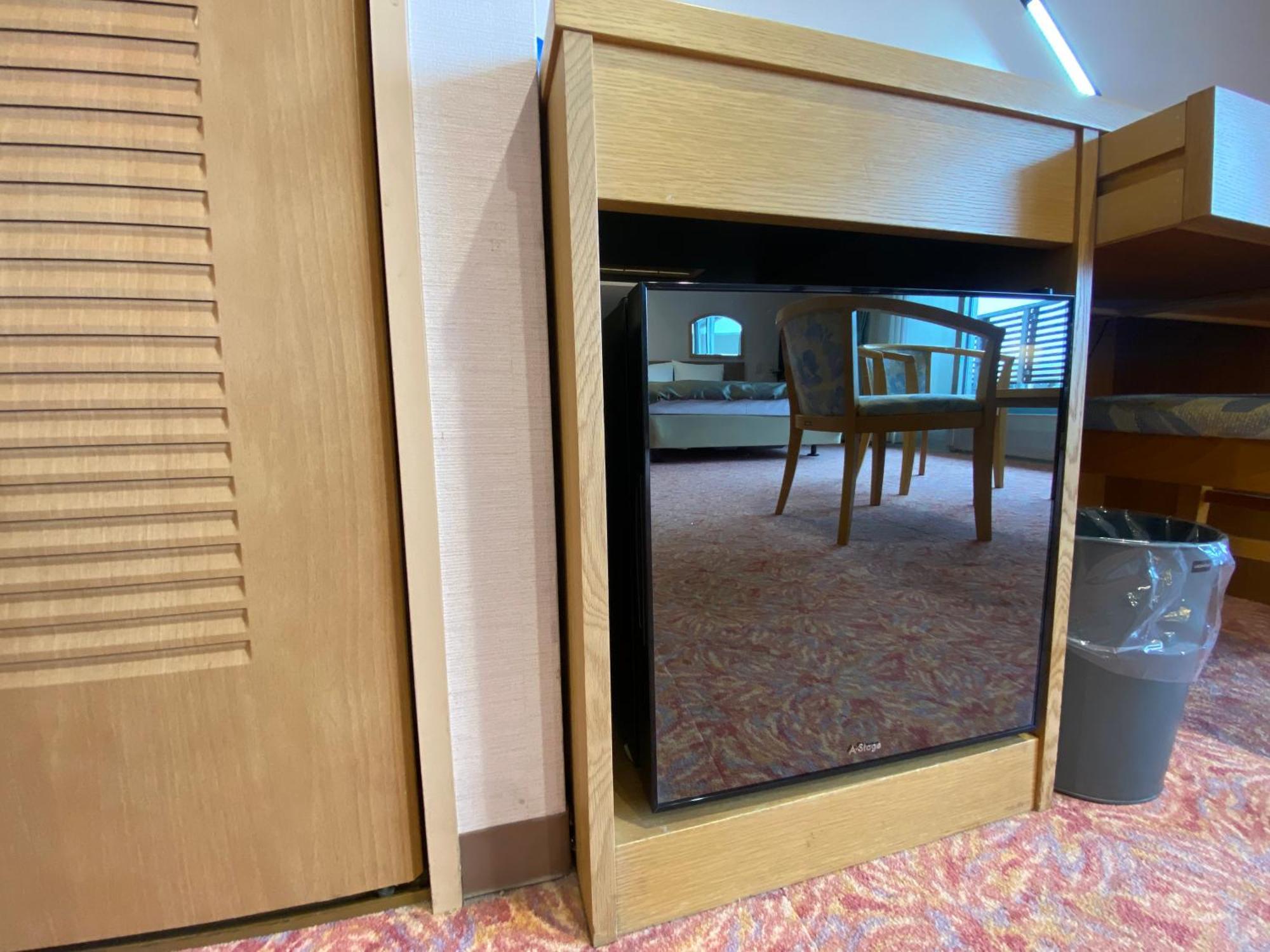 Lavenir Hotel 3*