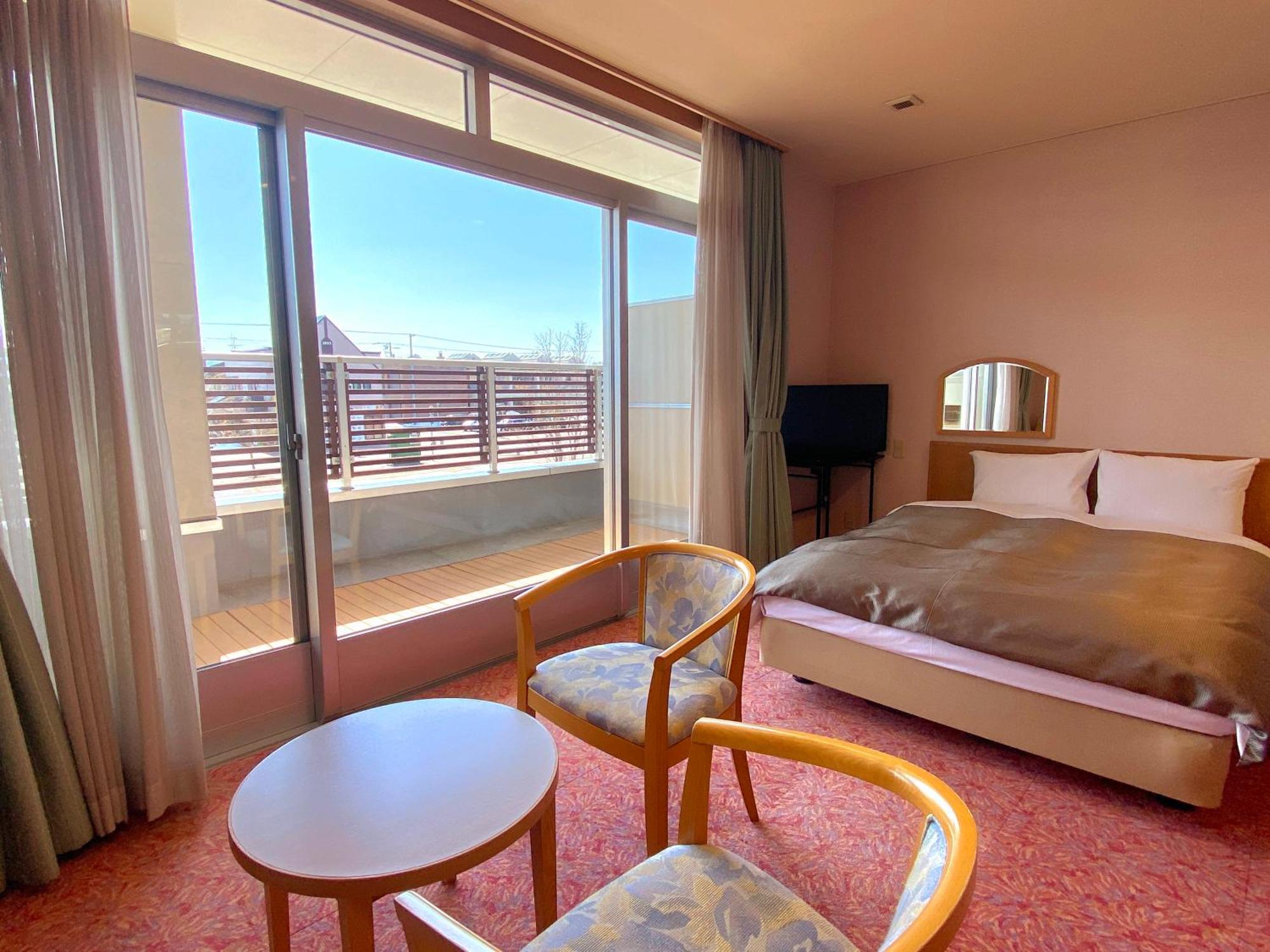 Hotel Lavenir 3*